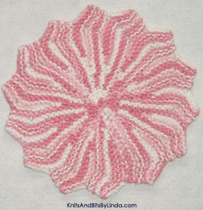 strawberry swirl knitted cotton dish cloth