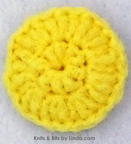 round lemom yellow 3 inch scrubbie