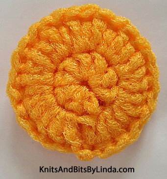 velvet gold round 3 inch scrubbie